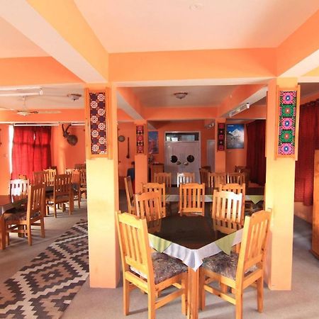 World Roof Hotel Hunza Karimabad  Екстериор снимка
