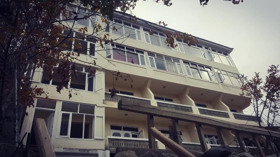 World Roof Hotel Hunza Karimabad  Екстериор снимка